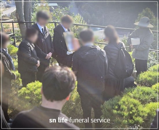 ab25f80f0a500440b6fca33b7a5ca5ce_1764320190_3709.jpg ab25f80f0a500440b6fca33b7a5ca5ce_1764320190_3709.jpg