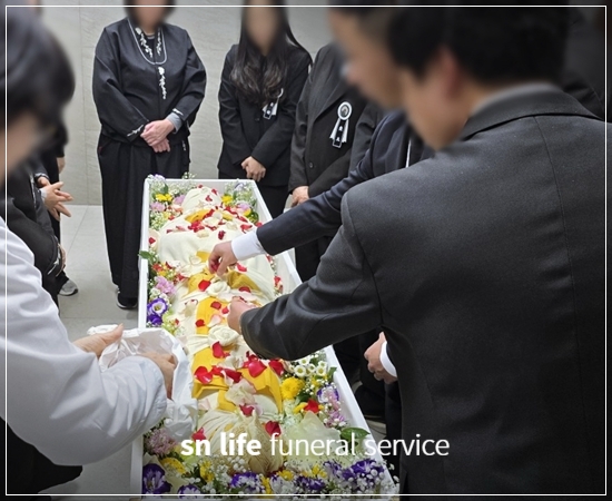 71ad883a312e6489f89b393dd5c5caf4_1765872070_0002.jpg 71ad883a312e6489f89b393dd5c5caf4_1765872070_0002.jpg