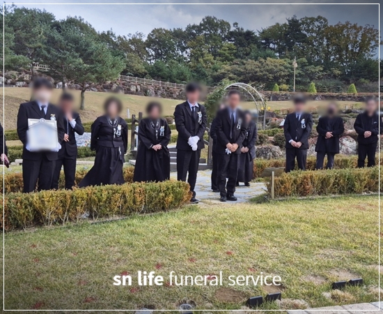 71ad883a312e6489f89b393dd5c5caf4_1765872107_2827.jpg 71ad883a312e6489f89b393dd5c5caf4_1765872107_2827.jpg